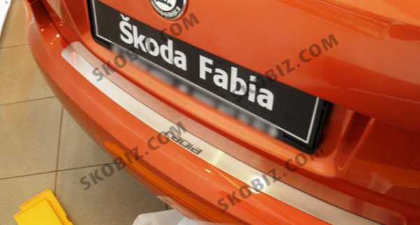 Накладка бампера зад.Fab.New