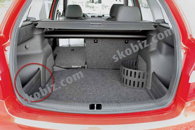 Вещевой отсек багажника боковой Fabia New хэчбэк лев.