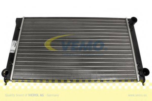 VEMO V15605015 Радиатор охлаждения двигателя