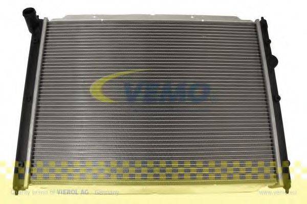 Радиатор охлаждения двигателя VEMO V15-60-5053