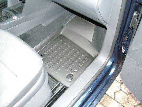 Гумовий килимок із захисними бортами CARBOX 411754000